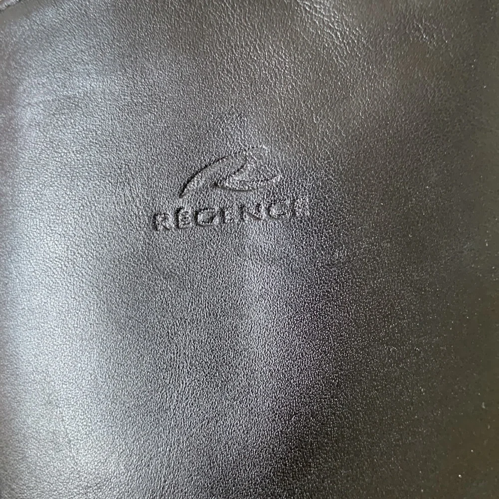 Size 9 1/2 B.Regence Black Leather‎ Boots Made In Canada lace up wide zipper